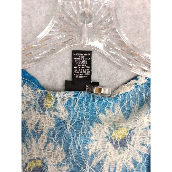 Rue 21 Womens Tank Top Small Blue Daisy Crochet Lace Boho Cottage Coquette Fairy - Picture 5 of 7